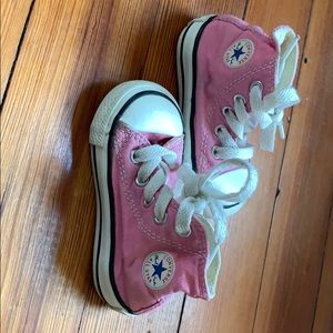 Pink converse sneakers - size 4
